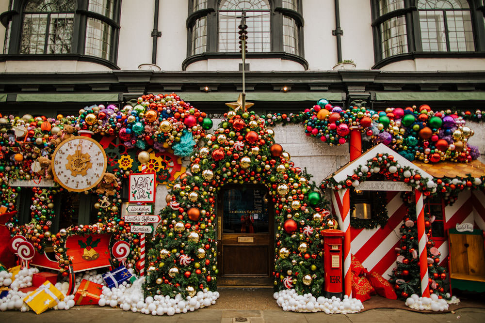 Early Hours London – Santa’s grotto at Ivy Chelsea Gardens